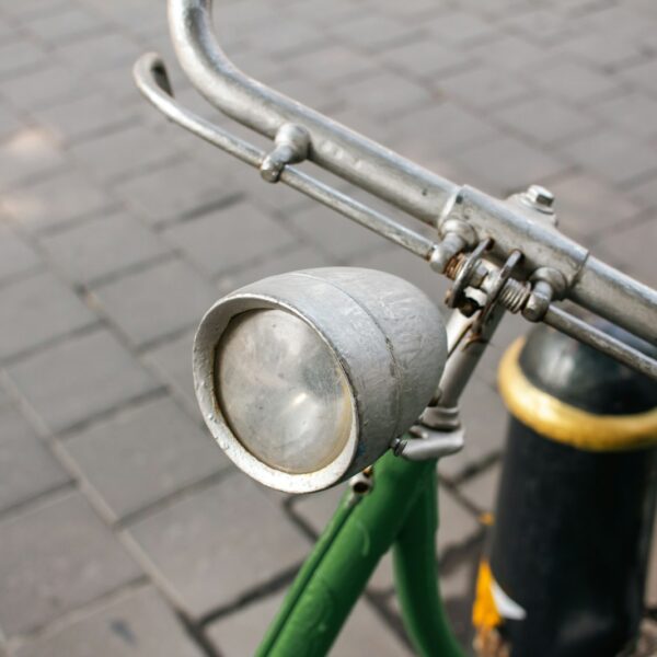 Farol LED Retrô R&T